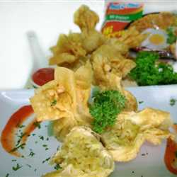 INDOMIEKADO (Indomie Ekado)